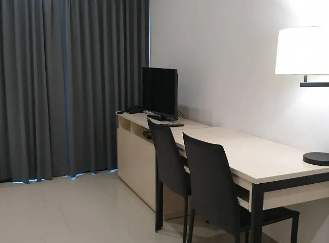 Kos Suvarnabhumi Airport -sha Extra 3* バンコク都